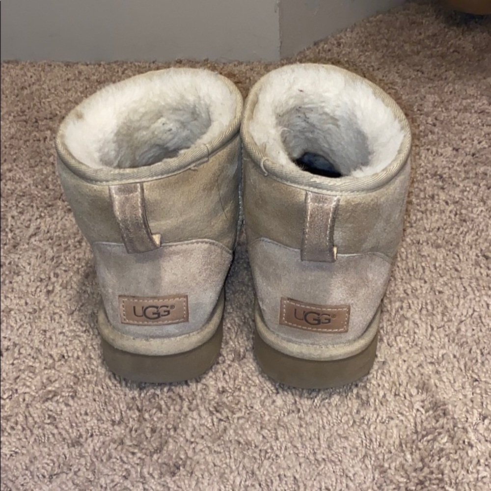 UGG’s short